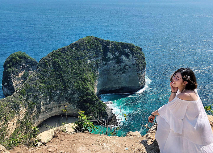 Tour Hà Nội - Thiên Đường Biển Đảo Bali
