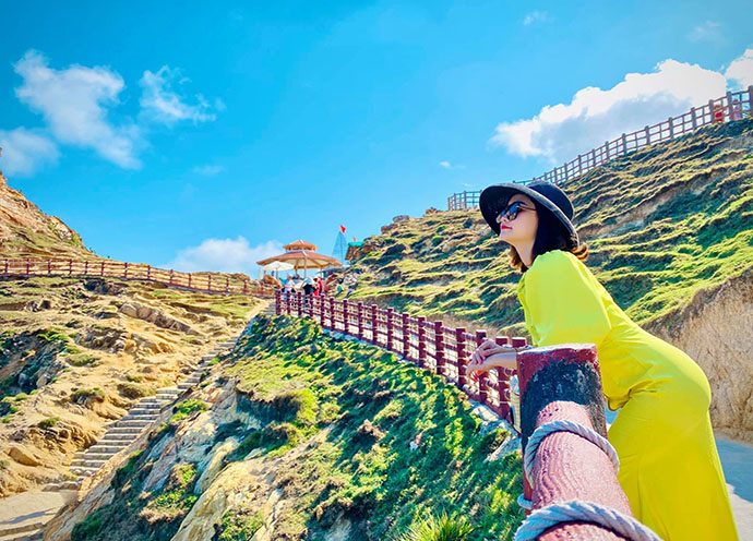 Tour Tuy Hòa - Kỳ Co - Eo Gió - Quy Nhơn 4N3Đ