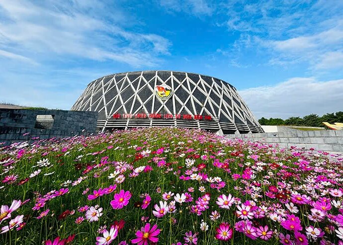Tour 30.4 Hà Nội - Sơn La - Điện Biên 3N2Đ