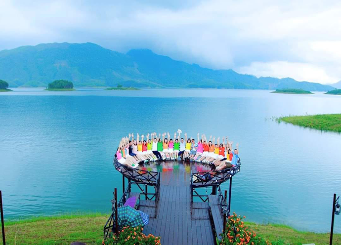 Tour Mù Cang Chải - Hồ Thác Bà 3N2Đ 
